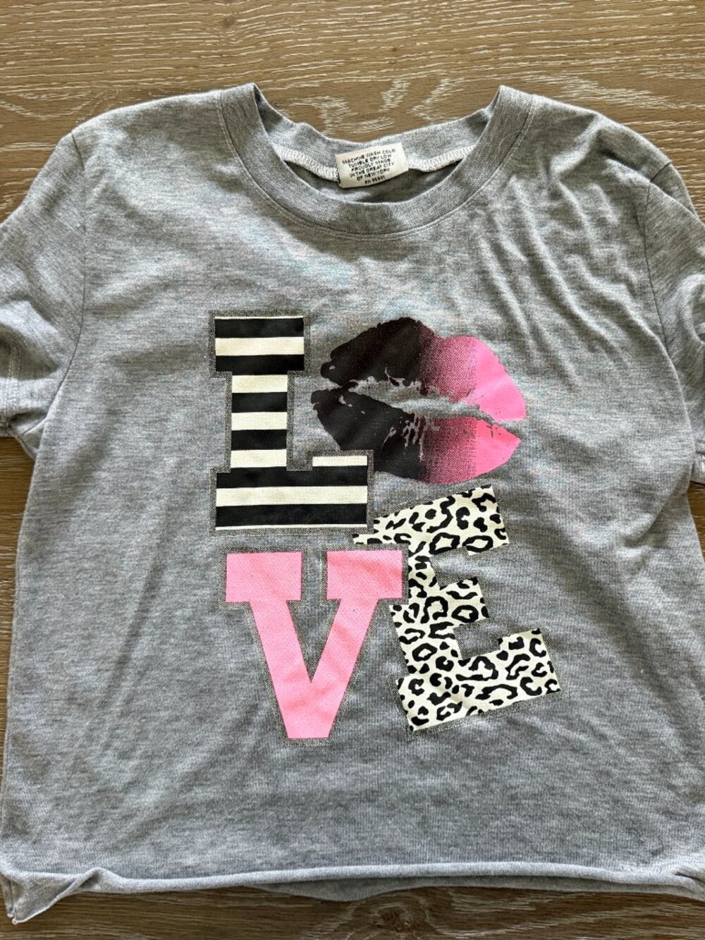 Girls Firehouse gray/pink Love t-shirt short sleeve tee top shirt size Medium